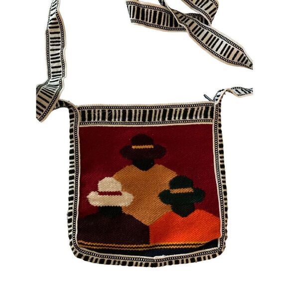 Ecuador Tapestry cross body shoulder bag - Picture 2 of 3